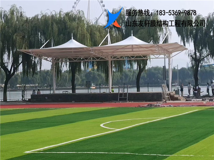 膜结构学校看台