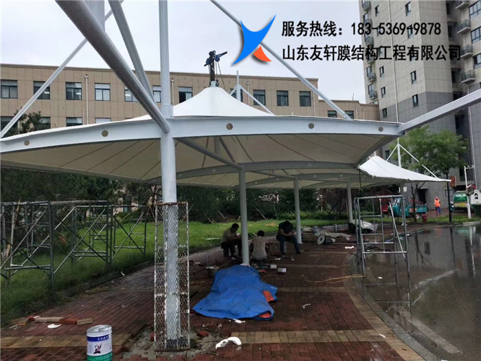 膜结构汽车棚